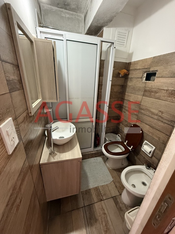 CALLE URQUIZA. CENTRO. VENDO DPTO DE 3 DORMITORIOS .