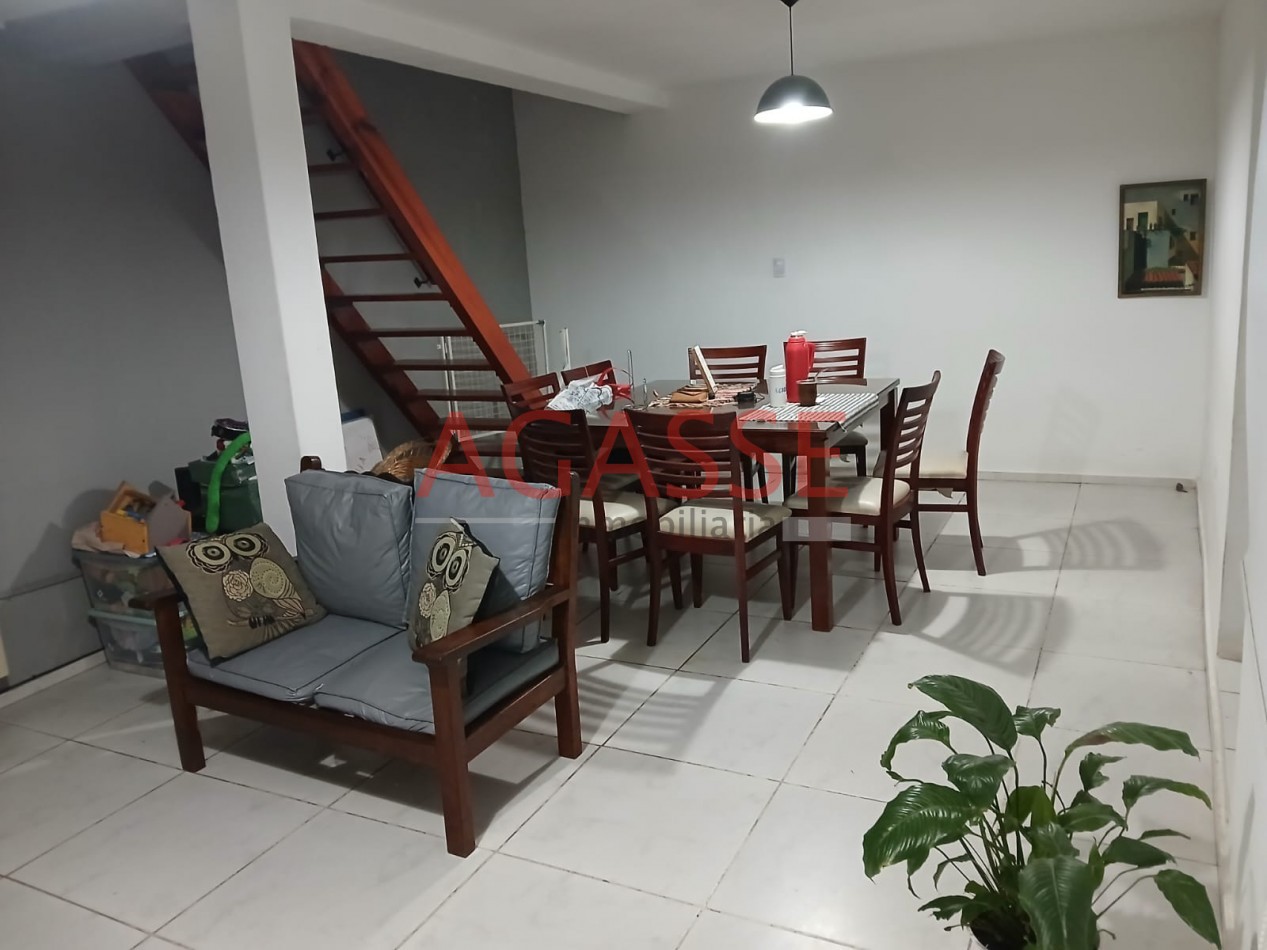 CALLE RANCILLAC VENDO CASA NUEVA DE 2 DORMITORIOS Y DPTO