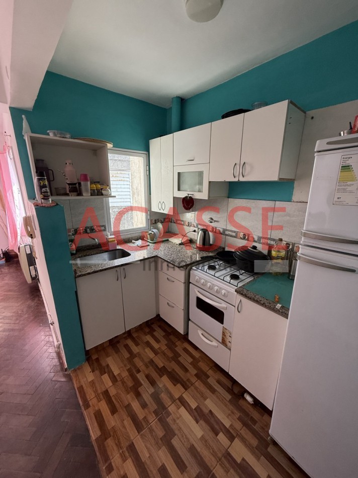 CALLE URQUIZA. CENTRO. VENDO DPTO DE 3 DORMITORIOS .