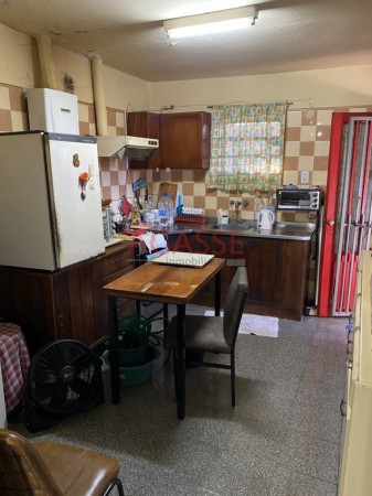 San Agustin calle los ceibos Vendo Casa 2 Dormitorios con amplio fondo