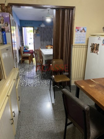 San Agustin calle los ceibos Vendo Casa 2 Dormitorios con amplio fondo