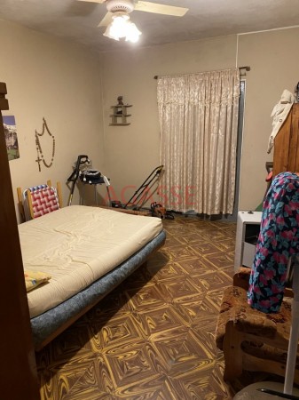 San Agustin calle los ceibos Vendo Casa 2 Dormitorios con amplio fondo