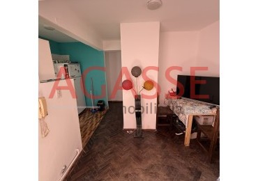 CALLE URQUIZA. CENTRO. VENDO DPTO DE 3 DORMITORIOS .